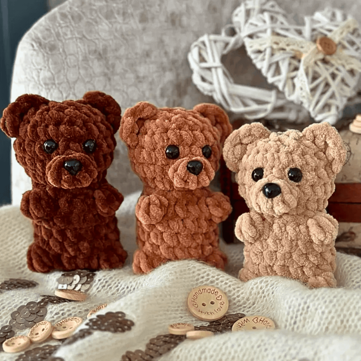 CROCHET PATTERN "Little Bear". English PDF pattern. Amigurumi toy. Plushies. Stuffed animals. No sew