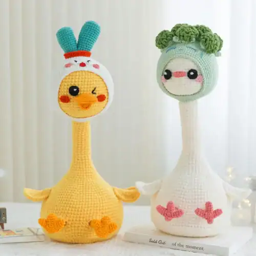 Fun Twister Singing Goose Crochet Pattern 9